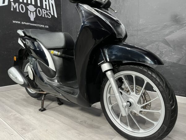 HONDA SH MODE 125 - Imagen 8