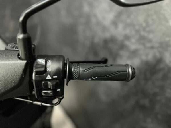 YAMAHA NMAX 125 - Imagen 12