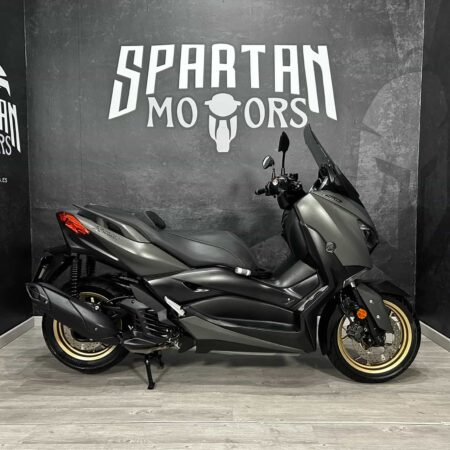 YAMAHA XMAX TECH MAX 125