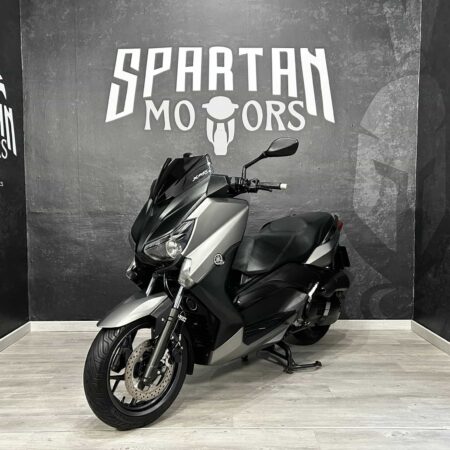 YAMAHA X MAX 125