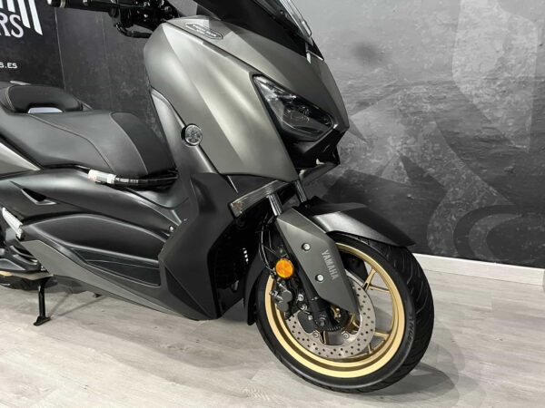 YAMAHA XMAX TECH MAX 125 - Imagen 6