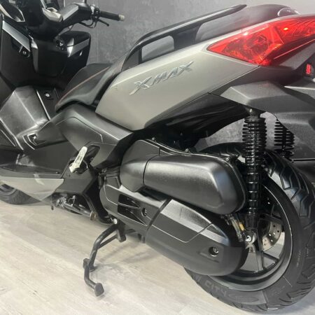 YAMAHA X MAX 125