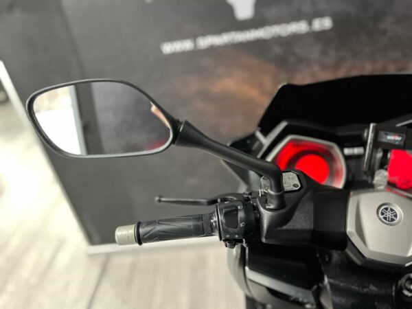 YAMAHA X MAX 125 - Imagen 13