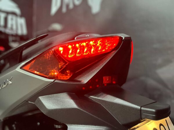 YAMAHA X MAX 125 - Imagen 11