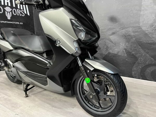 YAMAHA X MAX 125 - Imagen 8