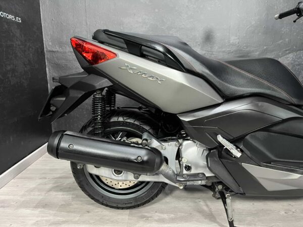 YAMAHA X MAX 125 - Imagen 9