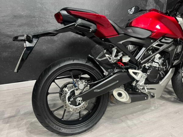HONDA CB 125 R - Imagen 11