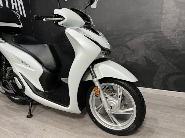HONDA SH 125I ABS TOP BOX INTELIGENTE - Imagen 6