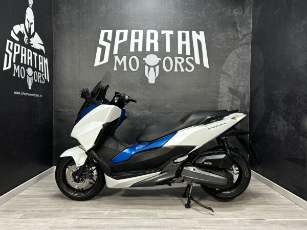 HONDA FORZA 125 ABS - Imagen 4