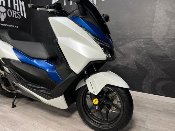 HONDA FORZA 125 ABS - Imagen 8