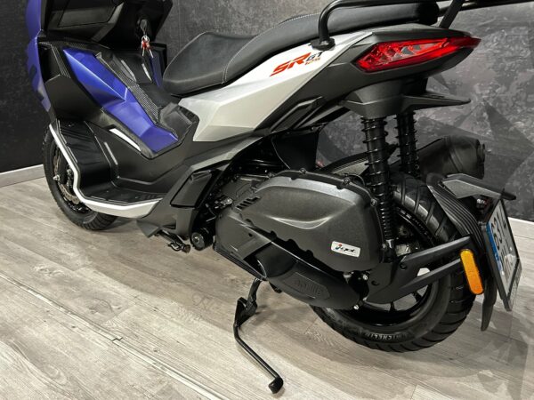 APRILIA SR GT 125 CBS - Imagen 9
