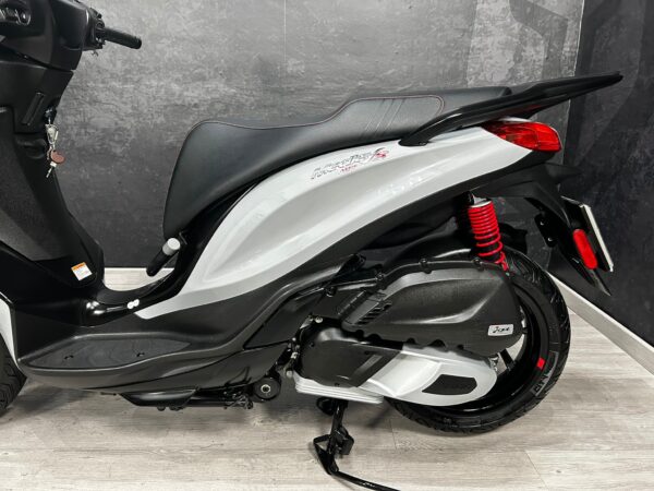 PIAGGIO MEDLEY S 125 ABS - Imagen 11