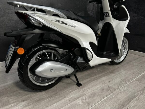 HONDA SH MODE 125 - Imagen 8