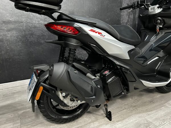 APRILIA SR GT 125 CBS - Imagen 8