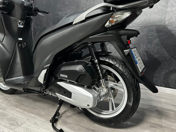 HONDA SH 125I ABS - Imagen 9