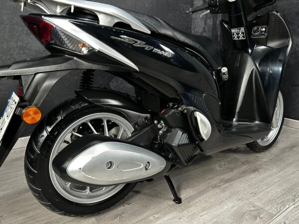 HONDA SH MODE 125 - Imagen 8