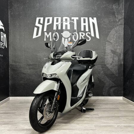 HONDA SHi 125 ABS TOP BOX