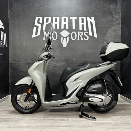 HONDA SHi 125 ABS TOP BOX