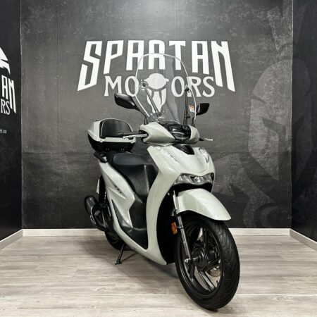 HONDA SHi 125 ABS TOP BOX