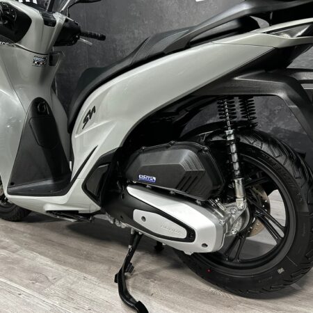 HONDA SHi 125 ABS TOP BOX