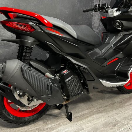 APRILIA SR GT 125 SPORT CBS