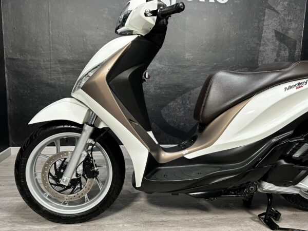 PIAGGIO MEDLEY 125 ABS - Imagen 13