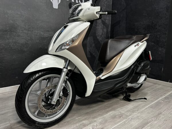PIAGGIO MEDLEY 125 ABS - Imagen 7